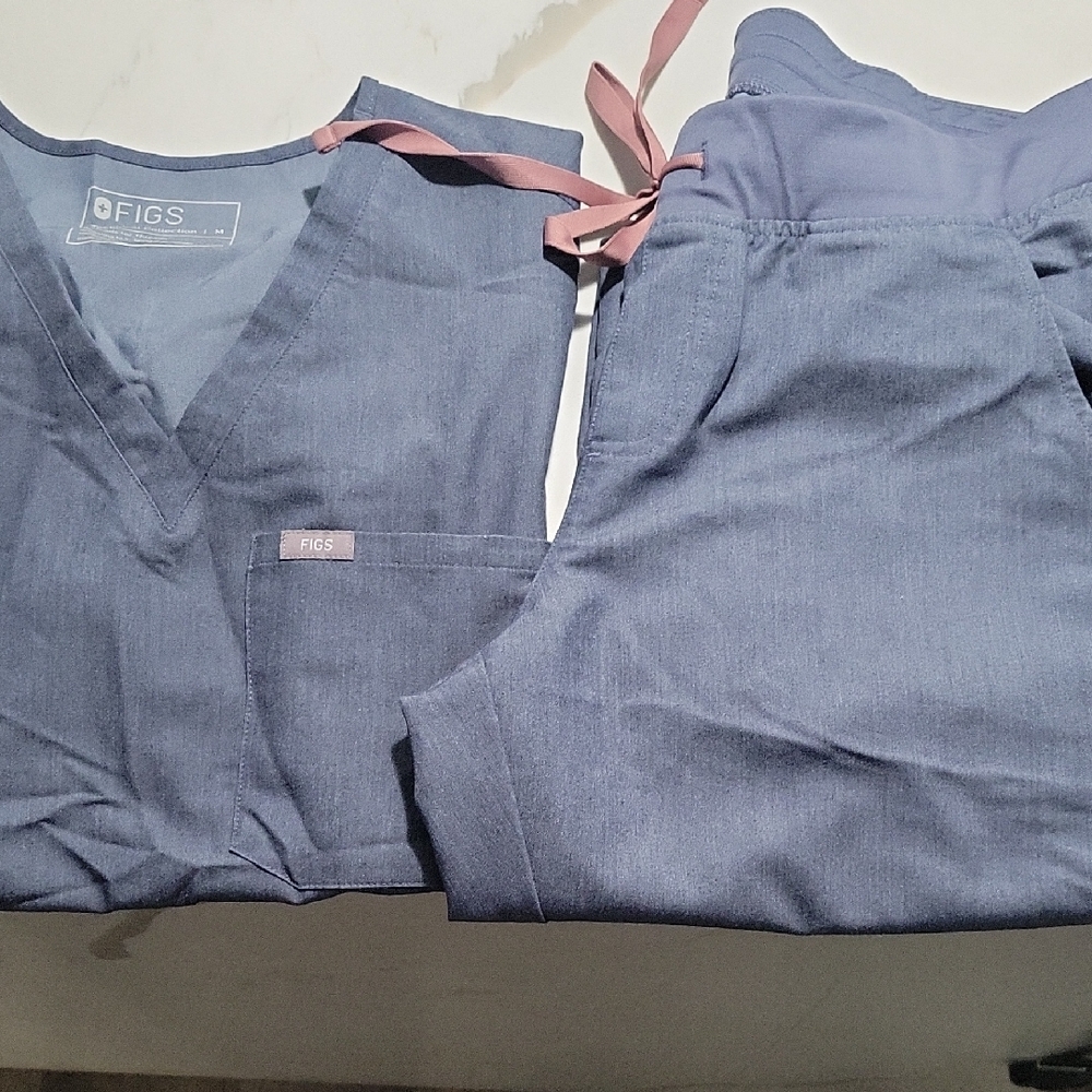 Figs Blue Scrub Set